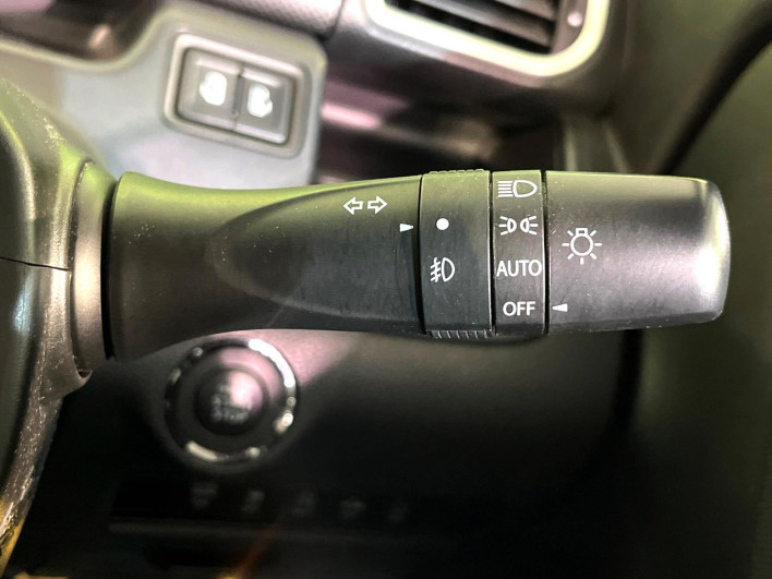 2017 Suzuki Solio DAA-MA36S (UW-69f56b326d4ec)[23]