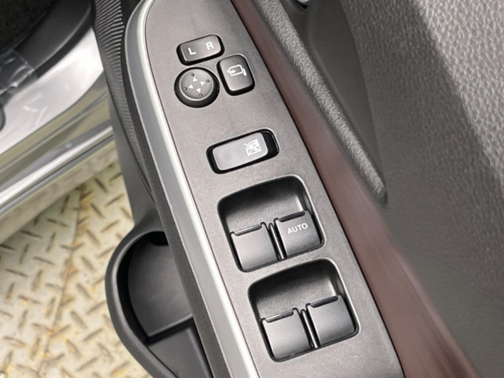 2023 Mitsubishi Delica D:2 5AA-MB37S (UW-69f56b3c4c43f)[22]