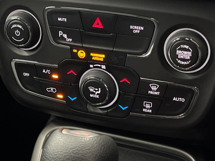 2018 Chrysler Jeep Compass ABA-M624 (UW-69f56b3d2221a)[15]