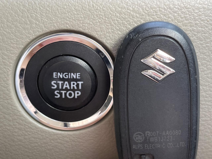 2013 Suzuki Spacia DBA-MK32S (UW-69f56b45c7482)[29]