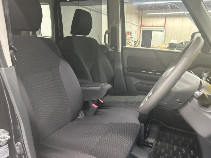 2013 Suzuki Spacia Custom DBA-MK32S (UW-69f56b4633ee5)[26]