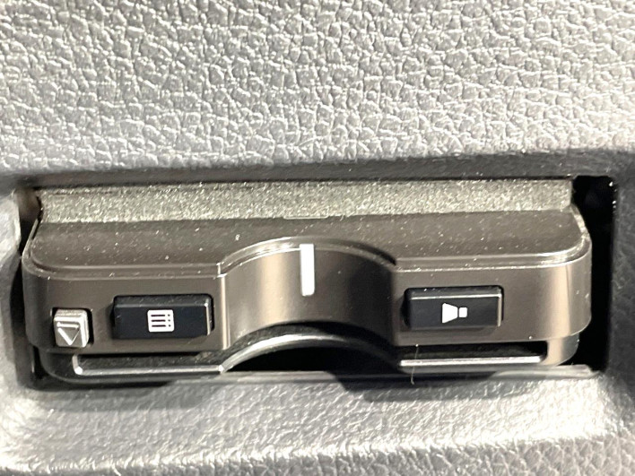 2015 Suzuki Spacia Custom DAA-MK42S (UW-69f56b484323e)[25]