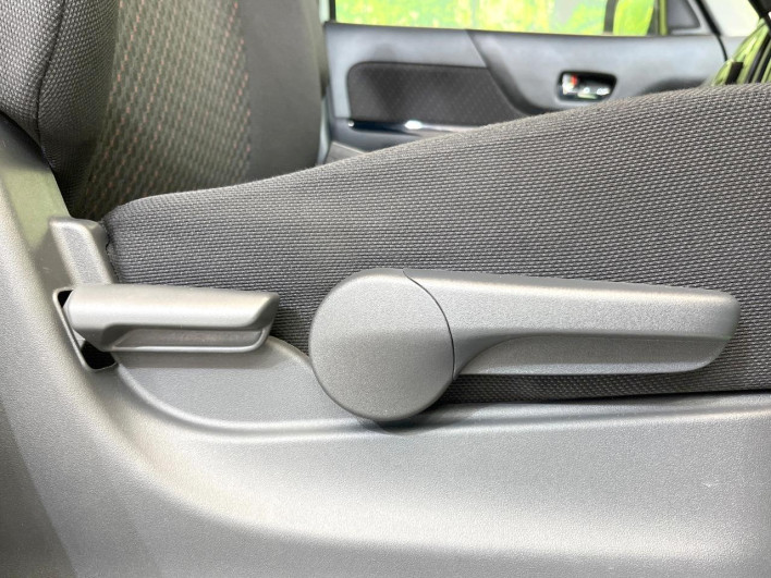 2015 Suzuki Spacia Custom DAA-MK42S (UW-69f56b486a0a1)[14]