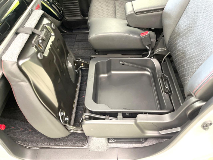 2020 Suzuki Spacia Custom 4AA-MK53S (UW-69f56b4f62cda)[16]