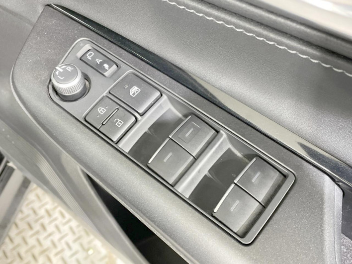 2023 Toyota Harrier 6BA-MXUA85 (UW-69f56b7b66615)[16]