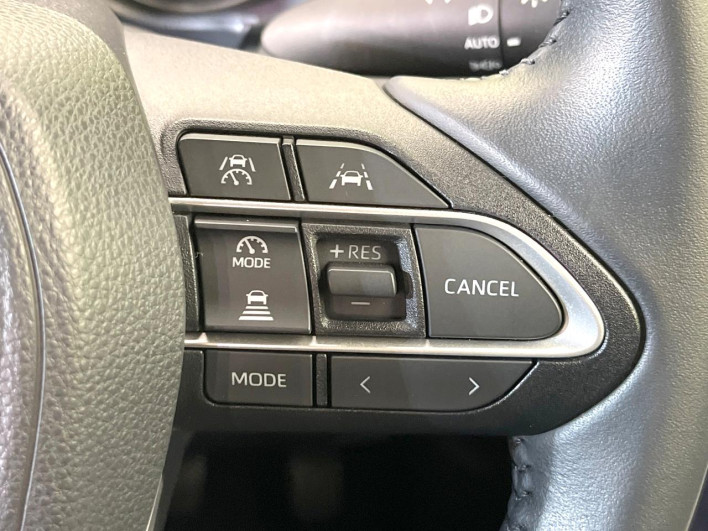 2022 Toyota Voxy 6BA-MZRA90W (UW-69f56b8369ede)[26]