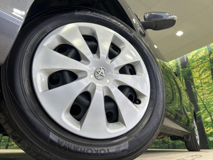 2013 Toyota Aqua DAA-NHP10 (UW-69f56b8a2e7ca)[7]