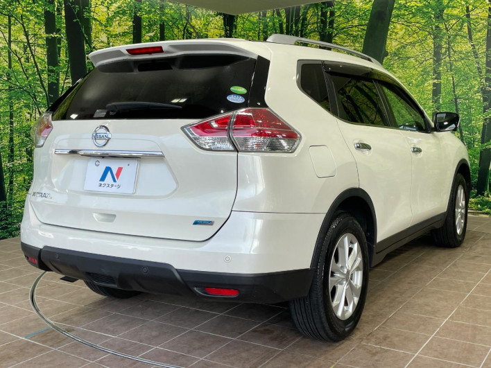 2016 Nissan X-Trail DBA-NT32 (UW-69f56b9a35653)[17]