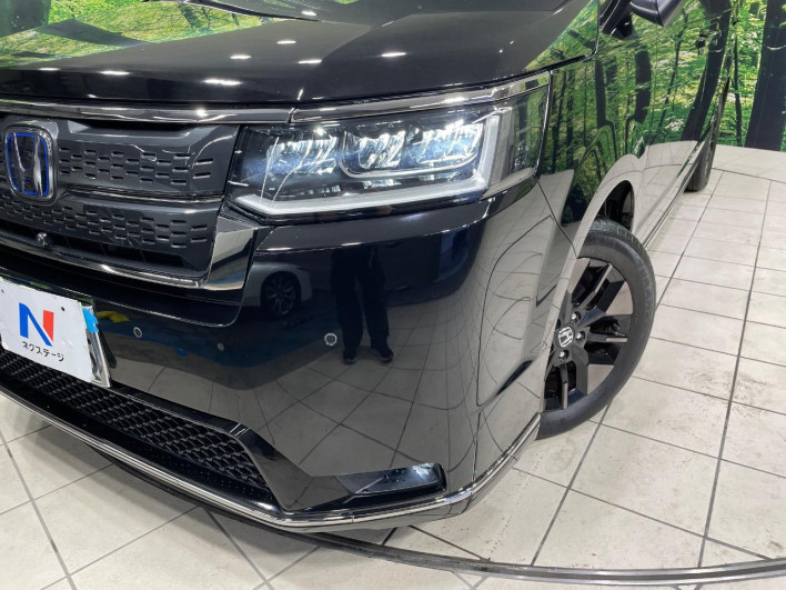 2022 Honda Step Wagon 6AA-RP8 (UW-69f56ba15337a)[8]