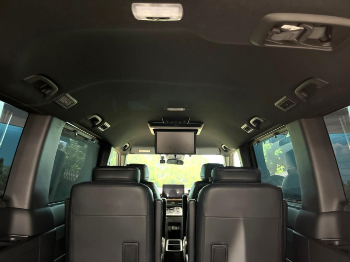 2022 Honda Step Wagon 6AA-RP8 (UW-69f56ba1b0c35)[5]