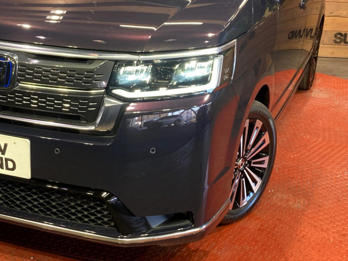 2023 Honda Step Wagon 6AA-RP8 (UW-69f56ba30adcf)[8]