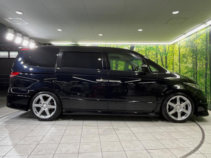 2004 Honda Elysion DBA-RR3 (UW-69f56ba3ce8d4)[4]