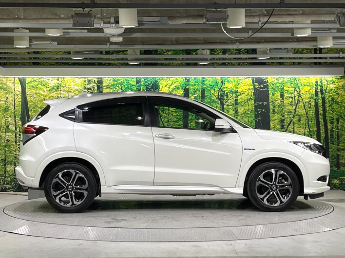 2016 Honda VEZEL DAA-RU3 (UW-69f56ba44af78)[8]