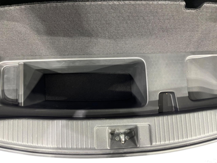 2016 Honda VEZEL DAA-RU3 (UW-69f56ba44af78)[14]