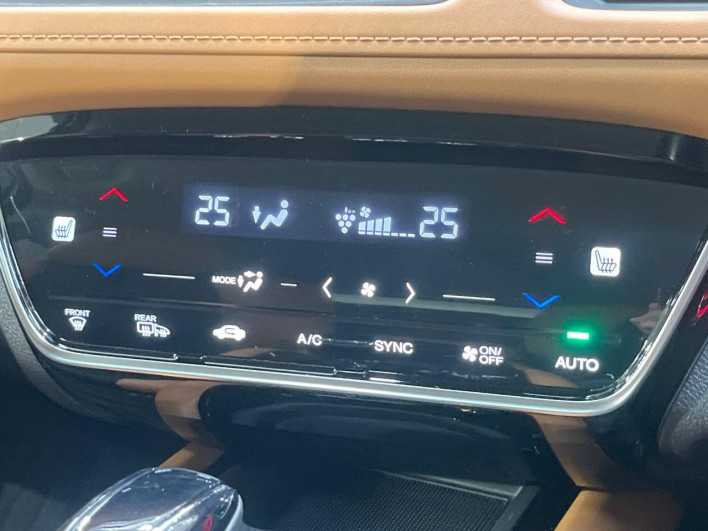 2018 Honda VEZEL DAA-RU3 (UW-69f56ba49eab3)[29]