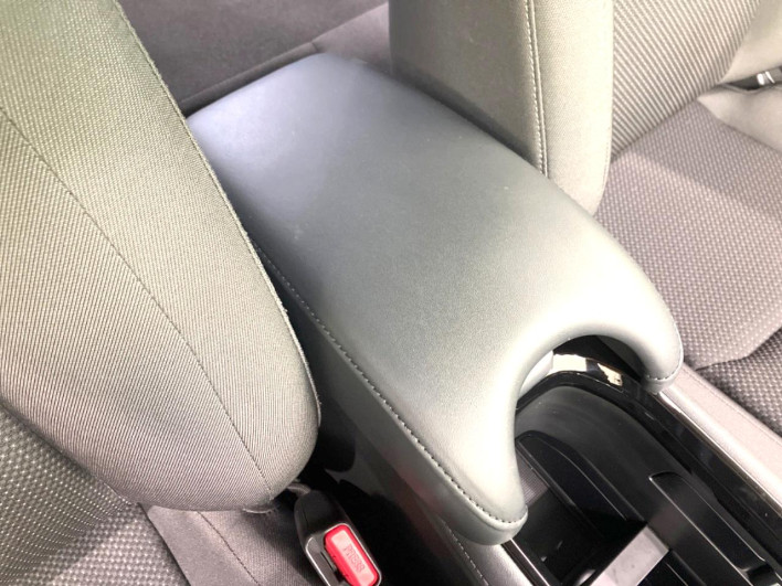2018 Honda VEZEL DAA-RU3 (UW-69f56ba526440)[24]