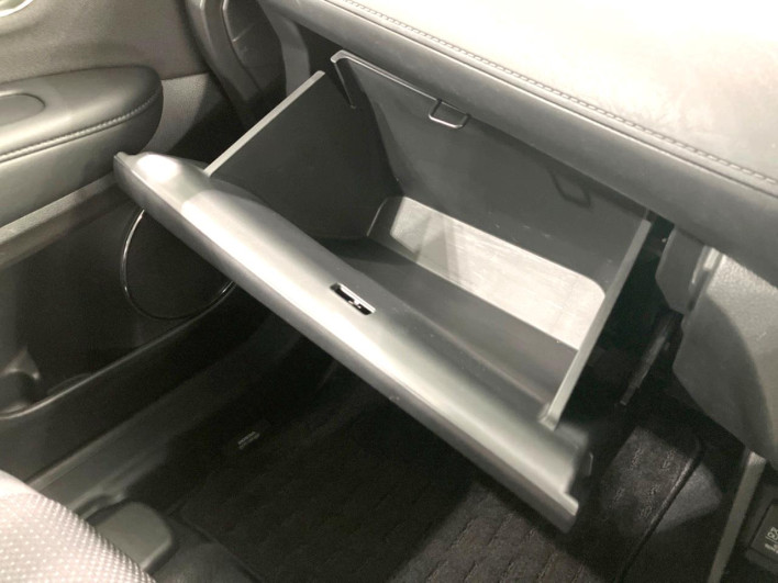 2018 Honda VEZEL DAA-RU3 (UW-69f56ba526440)[20]