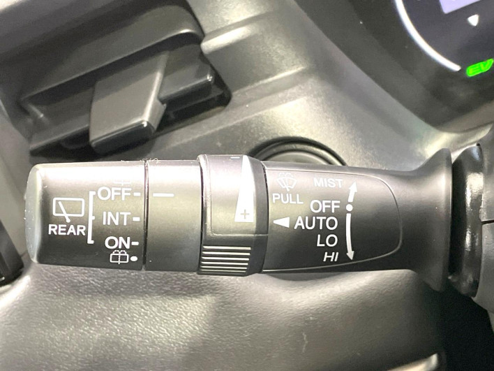 2021 Honda VEZEL 6AA-RV5 (UW-69f56ba6d9a21)[24]