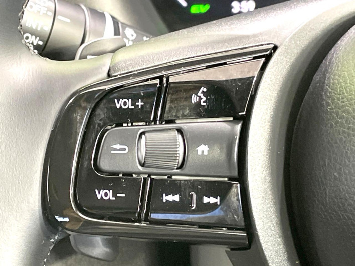 2021 Honda VEZEL 6AA-RV5 (UW-69f56ba6d9a21)[20]