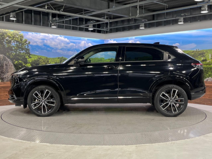 2021 Honda VEZEL 6AA-RV5 (UW-69f56ba724445)[22]