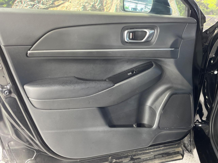 2021 Honda VEZEL 6AA-RV5 (UW-69f56ba724445)[26]