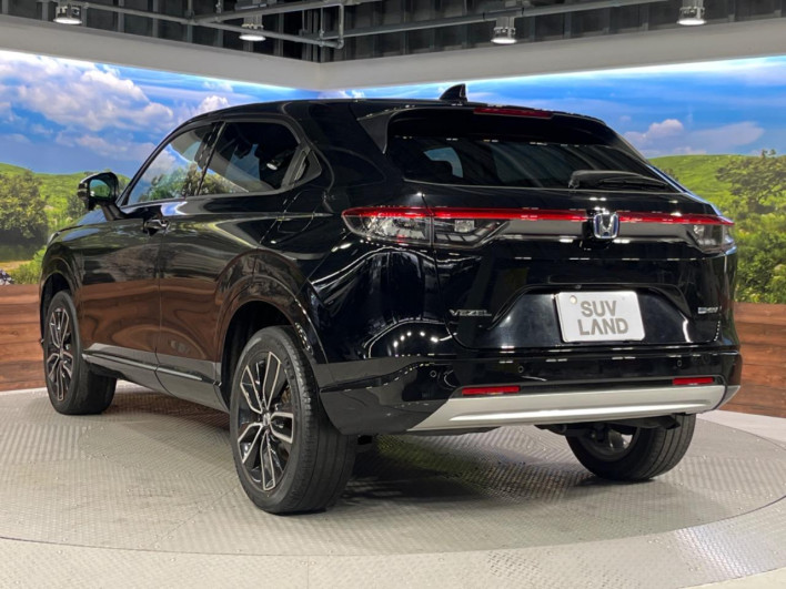 2021 Honda VEZEL 6AA-RV5 (UW-69f56ba724445)[21]