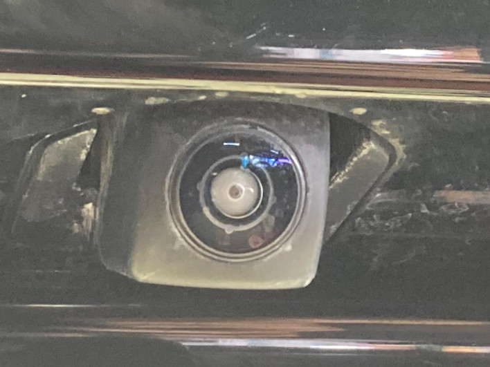 2021 Honda VEZEL 6AA-RV5 (UW-69f56ba89e6a6)[26]