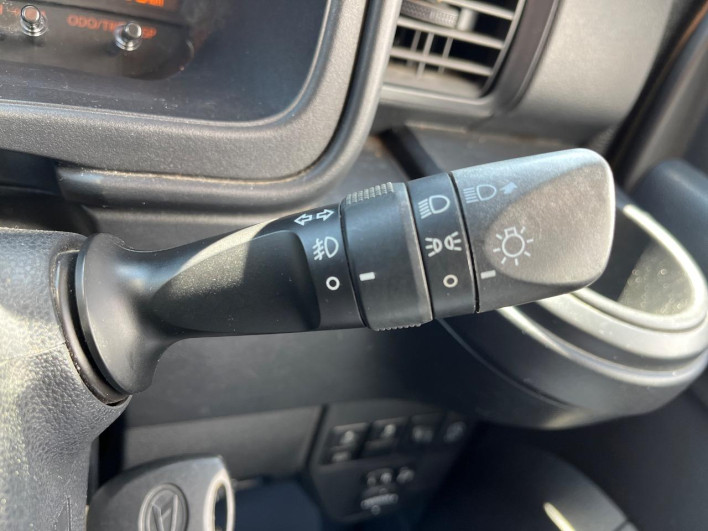 2019 Daihatsu Daihatsu Hijet Cargo EBD-S331W (UW-69f56bb223eb0)[13]