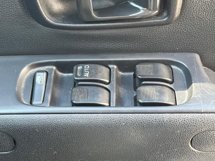 2019 Daihatsu Daihatsu Hijet Cargo EBD-S331W (UW-69f56bb223eb0)[19]