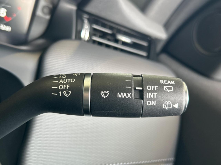 2024 Land Rover Discovery Sport 3CA-LC2ND (UW-69f56bb56d824)[12]