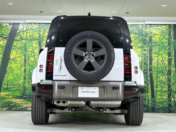 2025 Land Rover Defender 3CA-LE62WCB (UW-69f56bb57b9d8)[15]