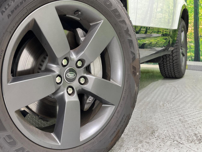 2025 Land Rover Defender 3CA-LE62WCB (UW-69f56bb57b9d8)[4]