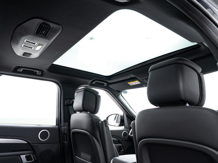 2025 Land Rover Discovery 3CA-LR3WB (UW-69f56bb705d0e)[22]