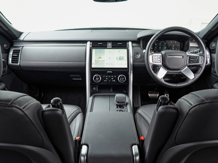 2025 Land Rover Discovery 3CA-LR3WB (UW-69f56bb705d0e)[15]