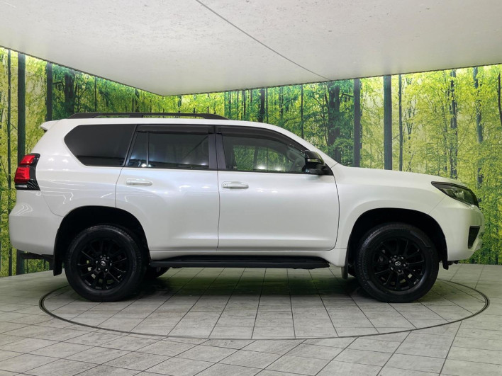 2022 Toyota Land Cruiser Prado 3BA-TRJ150W (UW-69f56bbc63bf5)[7]