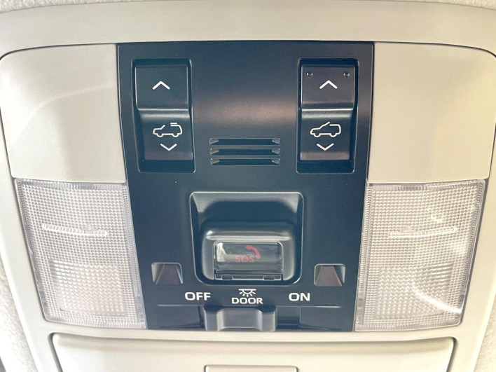2023 Toyota Land Cruiser Prado 3BA-TRJ150W (UW-69f56bbeba9f2)[25]
