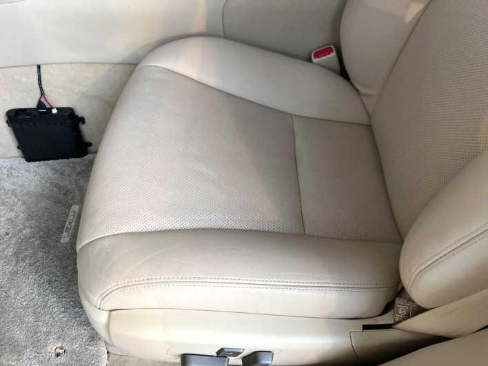 2009 Lexus LS DBA-USF40 (UW-69f56bc1b08f5)[27]