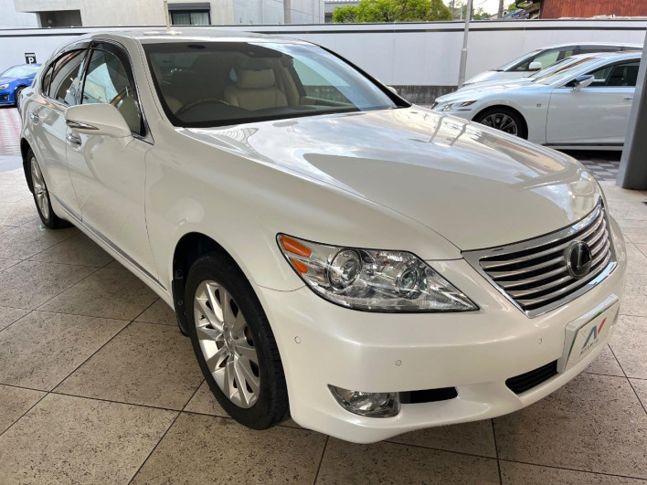 2009 Lexus LS DBA-USF40 (UW-69f56bc1b08f5)[19]
