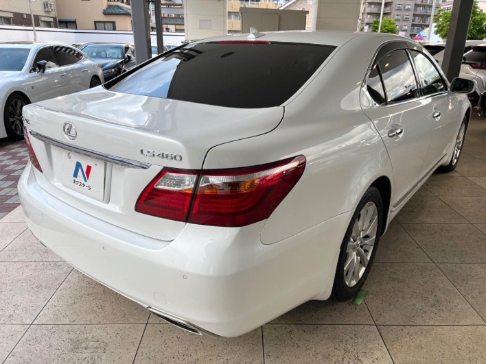 2009 Lexus LS DBA-USF40 (UW-69f56bc1b08f5)[25]