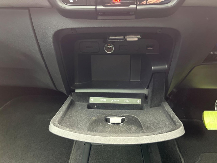 2018 Citroen Grand C4 SpaceTourer LDA-B787AH01 (UW-69f56bc38b1ac)[21]