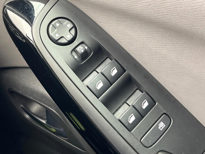 2018 Citroen Grand C4 SpaceTourer LDA-B787AH01 (UW-69f56bc38b1ac)[6]