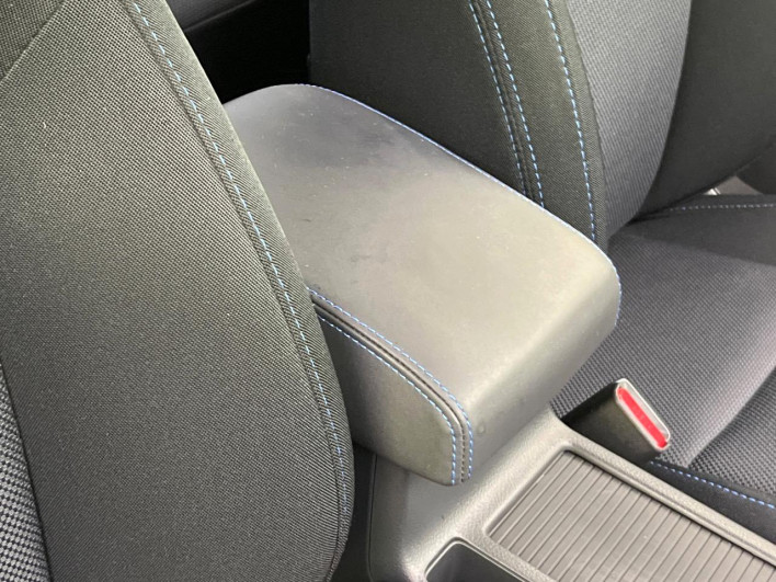 2015 Subaru Levorg DBA-VM4 (UW-69f56bc3dbb09)[26]