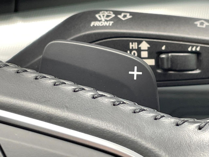 2018 Audi Q5 DBA-FYDAXS (UW-69f56bc9997d1)[8]
