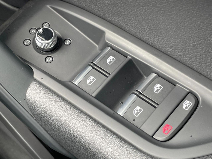 2018 Audi Q5 DBA-FYDAXS (UW-69f56bc9997d1)[13]