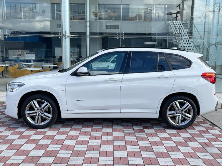 2017 BMW X1 LDA-HT20 (UW-69f56bcb72975)[18]
