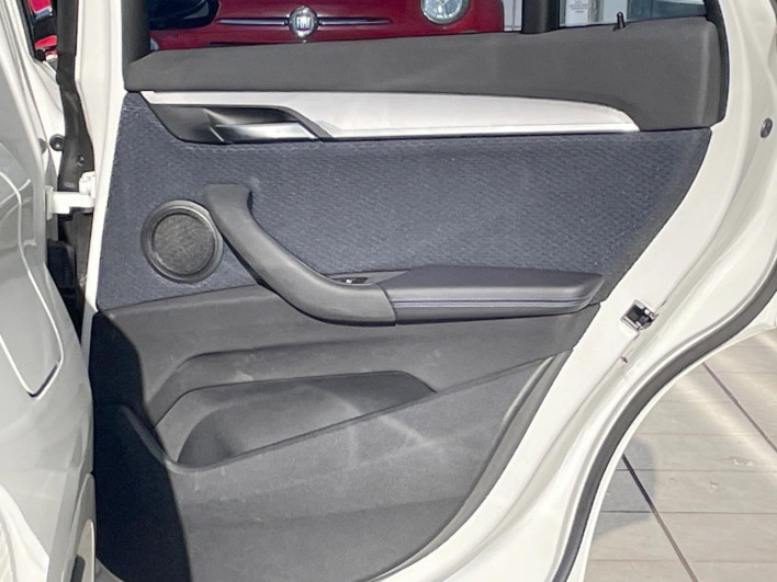 2017 BMW X1 LDA-HT20 (UW-69f56bcb72975)[10]
