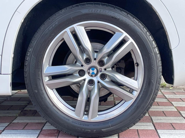 2017 BMW X1 LDA-HT20 (UW-69f56bcb72975)[17]
