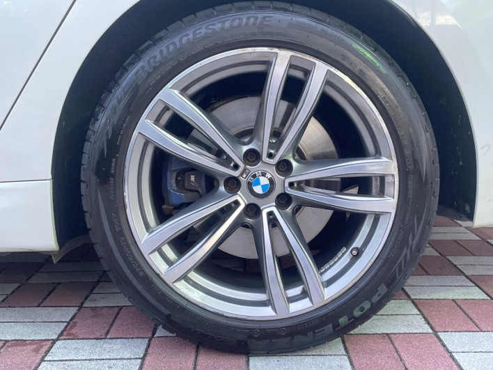 2019 BMW 6 Series ABA-JX20S (UW-69f56bcbd5043)[23]