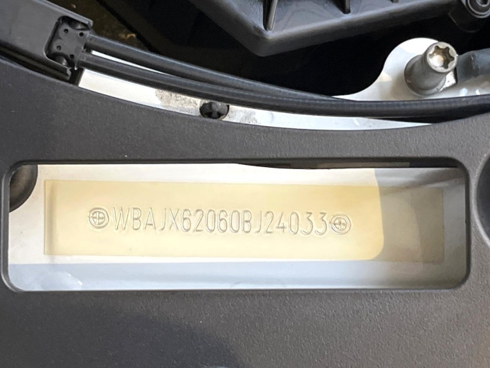 2019 BMW 6 Series ABA-JX20S (UW-69f56bcc43e20)[1]