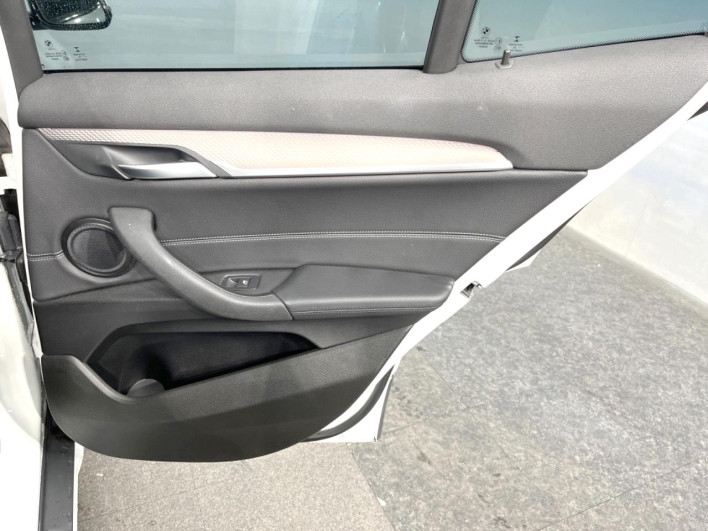 2018 BMW X2 ABA-YH20 (UW-69f56bcde9b5c)[16]